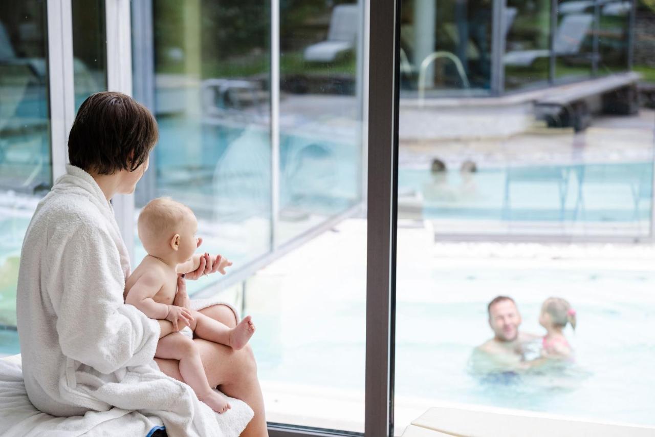 Alpholiday Dolomiti Wellness & Family Hotel Димаро Екстериор снимка